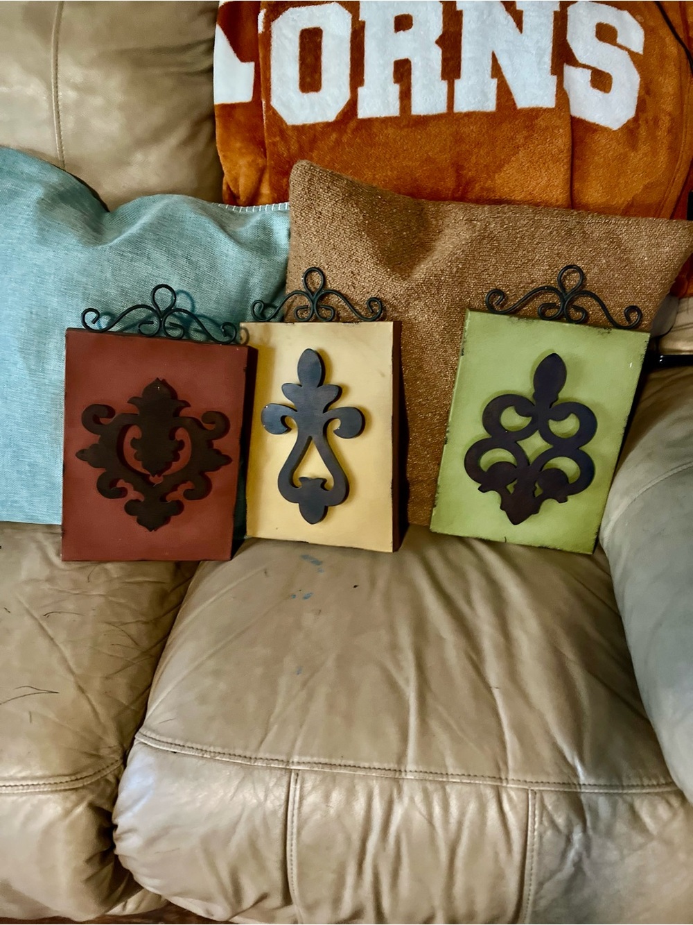 Southern Living Rustic Metal-Accent Wall Plaques in Rust, Cream & Green